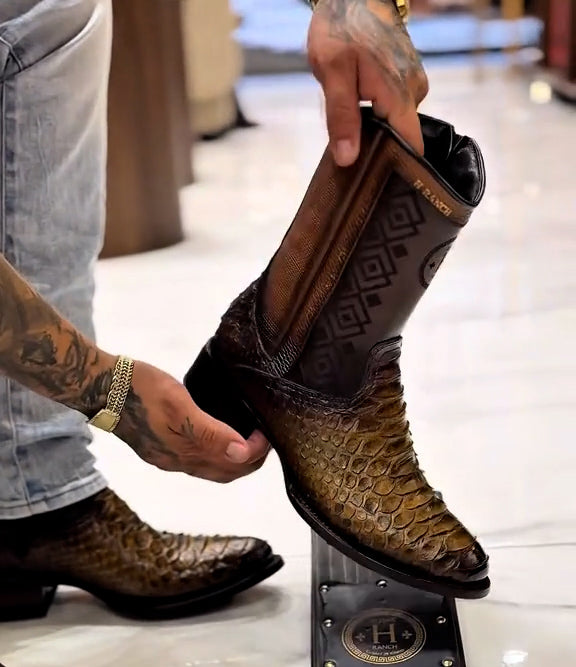 Cowboy Original Crocodile Handmade Boots