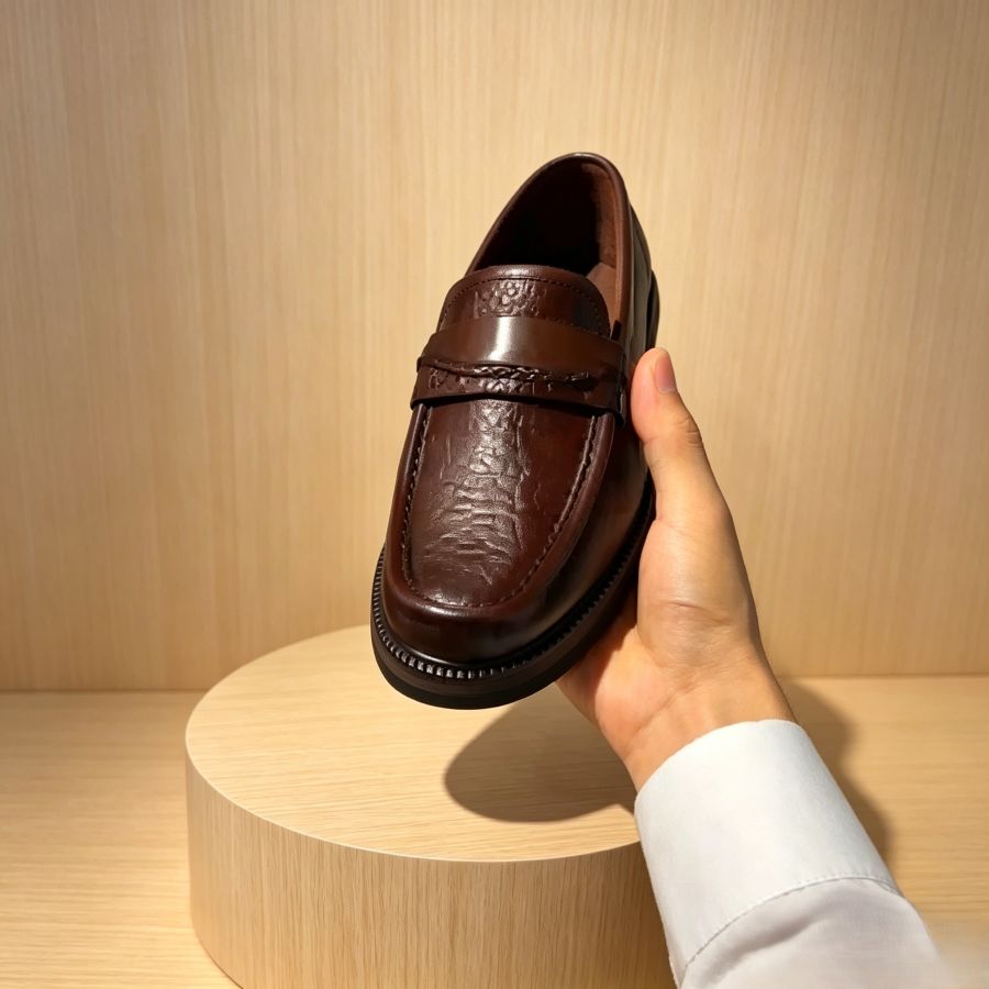 Men's Genuine Leather Textured Loafer Shoes