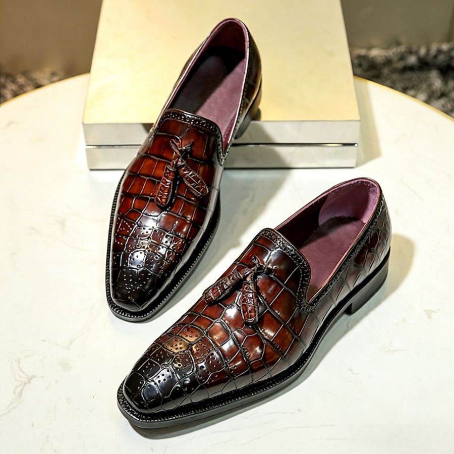 Men’s Croc-Embossed Tassel Loafers