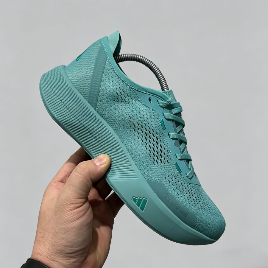 Ultra Light Mesh Running Sneakers
