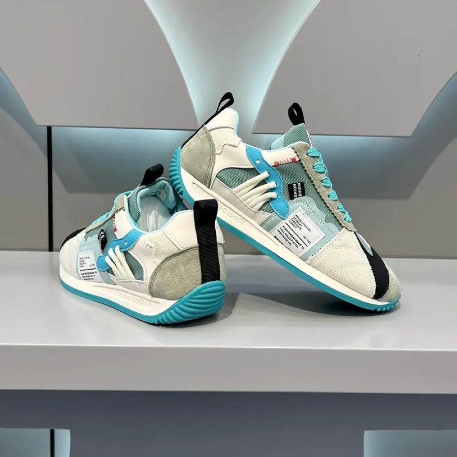 Men’s White Blue Retro Low-Top Casual Sneakers