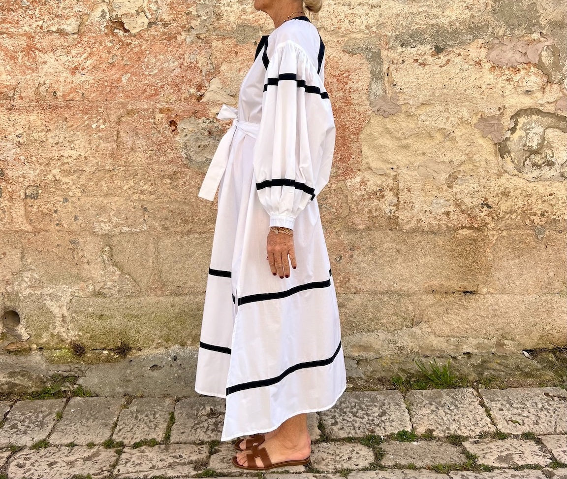 Navy & White Trimmed Linen Blend Vacation Dress